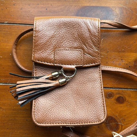 Handcrafted Brown Leather Travel Pouch with Strap - Picture 2 of 5